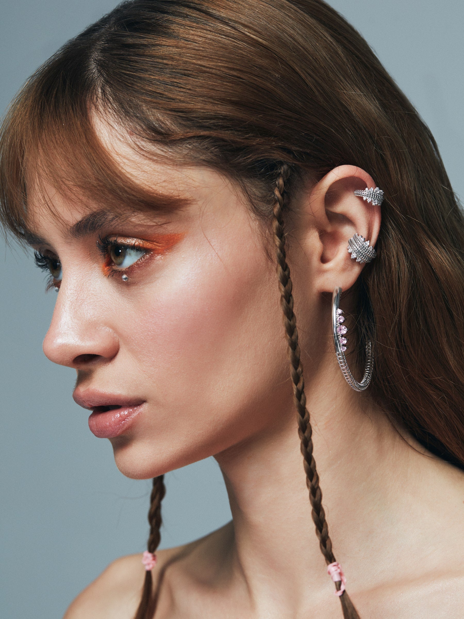 Two Sided Semita ear cuff portre – beyaz taşlı rodyum kaplama ear cuff