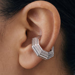 Octa Ear Cuff detail on the ear cartilage, dotted texture, rhodium-plated 925 sterling silver