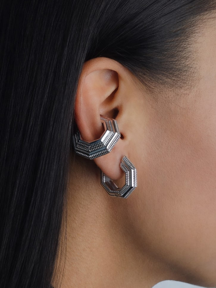 Octavia Ear Cuff and Octavia Earrings worn together, rhodium-plated 925 sterling silver